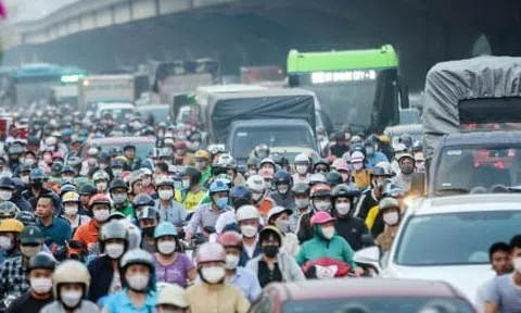 Hà Nội cấm xe máy xăng dầu chạy trong Vành đai 1 từ tháng 7/2026