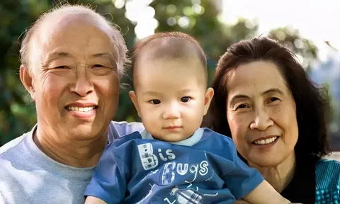 Tuổi 60, tôi nhận ra: Đừng bao giờ "bon miệng" nói 3 câu này trước mặt các cháu, hậu quả không tưởng tượng được!