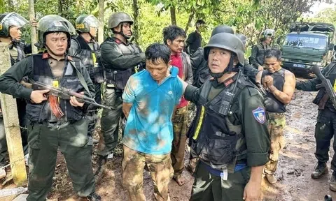 Kiểm soát giao dịch chứng khoán, tiền ảo liên quan tài trợ khủng bố