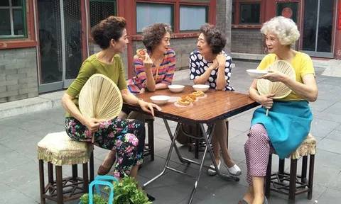 Thấy bạn bè lo tuổi già, tôi chỉ làm 1 việc duy nhất giờ ai cũng hỏi: Sao an nhàn cả về tiền bạc lẫn tinh thần giỏi vậy?