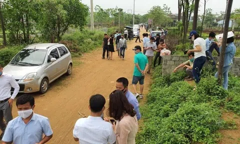 'Chủ đầu tư lợi dụng tin sáp nhập để tăng giá bán 10% sau một đêm'