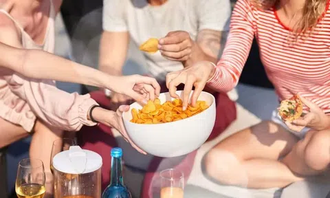40 tuổi là bước ngoặt quyết định tuổi thọ: Nếu có 4 thói xấu này, hãy bỏ ngay!