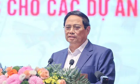 Thủ tướng thúc tiến độ tháo gỡ vướng mắc cho gần 3.000 dự án tồn đọng