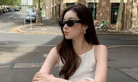 4 thứ càng khoe lên mạng càng khiến bạn không giàu nổi