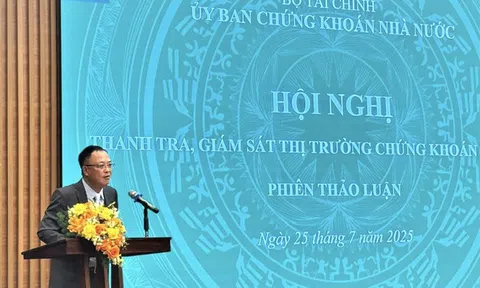 Đã ban hành hơn 2.700 quyết định xử phạt vi phạm hành chính trên thị trường chứng khoán