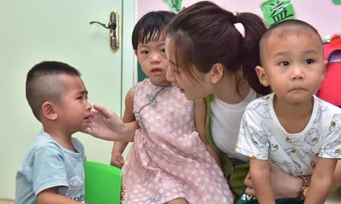Giáo viên mầm non nói thẳng: Trẻ ngày đầu đi học không khóc thường có 3 đặc điểm này