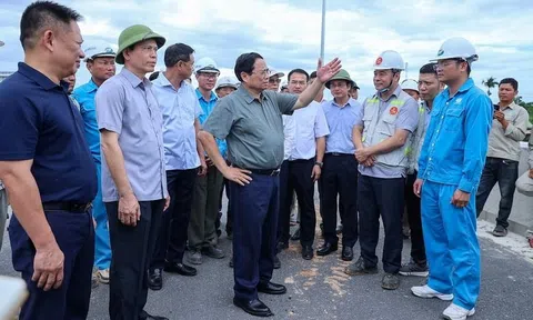 102 mũi thi công, 450 thiết bị, gần 1.300 kỹ sư, công nhân, quyết tâm hoàn thành dự án 10.000 tỷ theo mục tiêu Thủ tướng giao