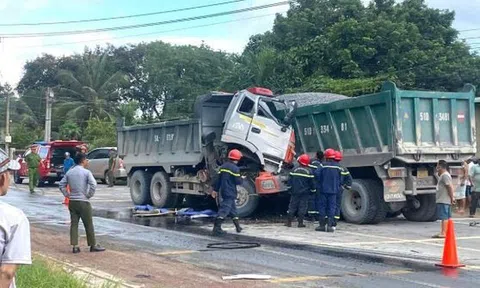 Hai xe ben đâm trực diện, 1 người tử vong