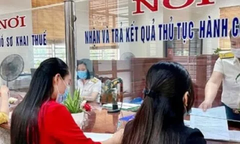 Chuyên gia: Nên giảm mức 35% thuế TNCN để kích thích người dân làm giàu