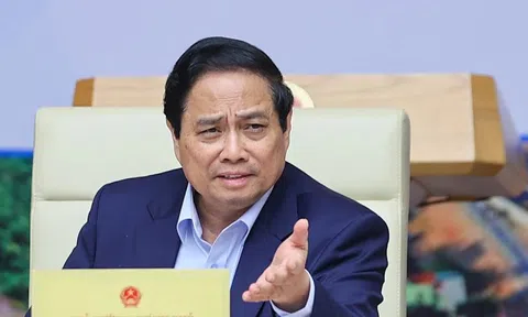 Long Thành 'chạy 3 ca, 4 kíp', cao tốc vượt mốc lịch sử chào mừng 80 năm Quốc khánh
