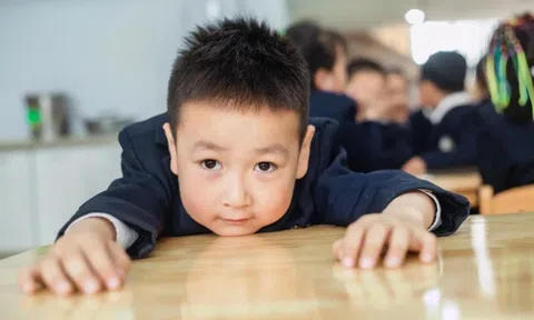 Nghiên cứu phát hiện: Trẻ làm 1 việc rất đơn giản sau cùng gia đình 5-7 lần/tuần thì kết quả học tập tốt hơn!