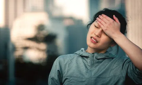 Một thói quen phổ biến tưởng vô hại nhưng khiến bạn ngày càng bất an, lo lắng đủ điều và không thể hạnh phúc