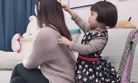 Chỉ cần nhìn vào 3 biểu hiện này của trẻ là biết tỏng chuyện nội bộ của một gia đình
