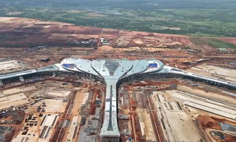 Đề xuất chuyển tất cả chuyến bay quốc tế từ Tân Sơn Nhất về sân bay Long Thành