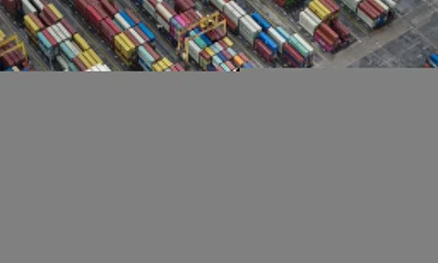 Hàng hóa Việt Nam xuất khẩu Mỹ chịu thuế 20%: Không quá đáng lo