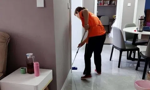 Làm bảo mẫu cho nhà đại gia suốt 10 năm nhưng lương chỉ 14 triệu đồng/tháng, tôi xin nghỉ việc thì được bà chủ đưa cho 2 tờ giấy, thề cả đời không bao giờ quên
