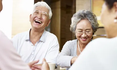 Cha mẹ muốn tuổi già hạnh phúc, con kính trọng: Đừng bỏ qua 3 việc này khi con còn bé