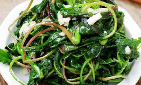 60 tuổi vẫn khỏe nhờ món rau quen thuộc này: Thanh lọc gan, ruột khỏe, sống thọ!