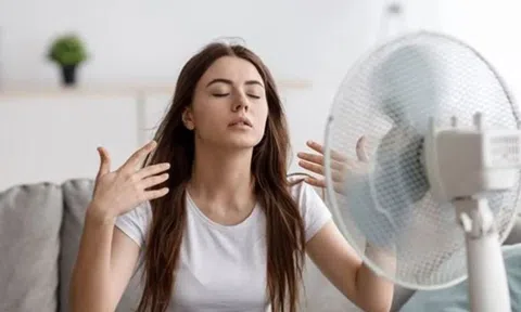 Phát hiện 1 kiểu dùng quạt cực nguy hại, có thể gây đau tim bất chợt