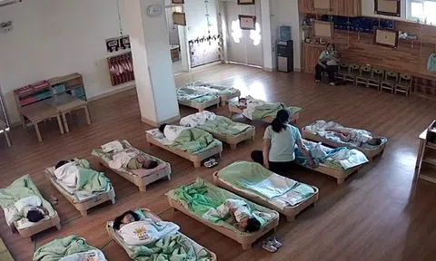 Không ngờ cảnh tượng này lại xảy ra trong giờ ngủ trưa ở trường mẫu giáo