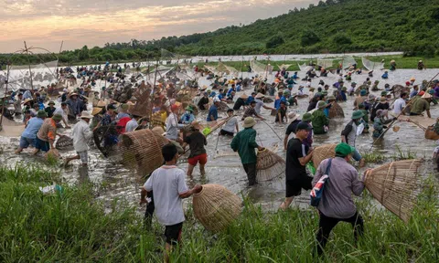 Độc đáo lễ hội đánh cá truyền thống lớn nhất ở Hà Tĩnh