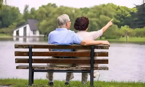 Người già khôn ngoan thường giả bộ 3 điều sau với con cái, cuộc sống vì vậy mà êm đẹp!