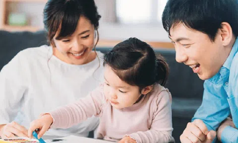 2 thứ “giá rẻ” nhiều cha mẹ vẫn đắn đo chưa dám chi nhưng người giàu lại cực coi trọng, nhất định phải xuống tiền cho con cái