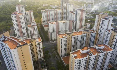 Giá nhà tăng chóng mặt: Dân 'khát' nhà ở xã hội