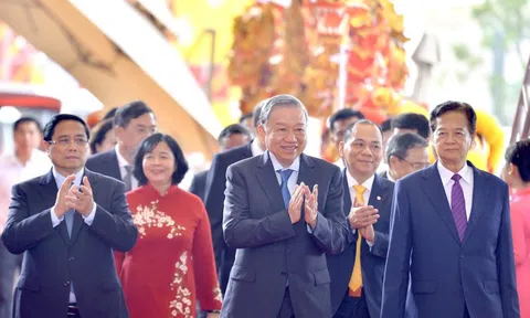 Từ ngày mai, Việt Nam sẽ sử dụng 5 thứ tiếng hàng tỷ người dùng toàn cầu tại công trình top 10 thế giới