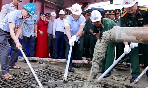 Cây cầu hơn 600 tỷ đồng tại Phú Thọ chính thức hợp long, lập kỷ lục về thời gian thi công của ngành cầu cả nước