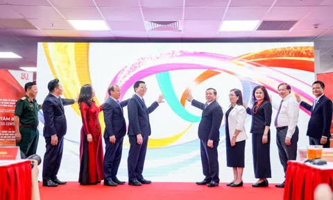 Khai trương Trung tâm Báo chí triển lãm 80 năm thành tựu đất nước