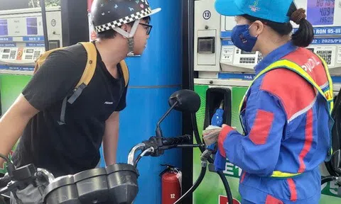 Bộ trưởng Bộ Công Thương nói gì về sử dụng xăng E10 thay thế hoàn toàn RON 95 từ 1-1-2026?
