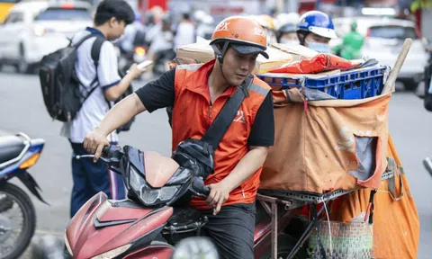 Người Việt chi hơn 9.000 tỷ đồng sắm quần áo trên Shopee, Lazada