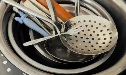 4 loại đồ gia dụng giá rẻ tưởng tiết kiệm, ai ngờ lại tự “đào hố” cho chính mình