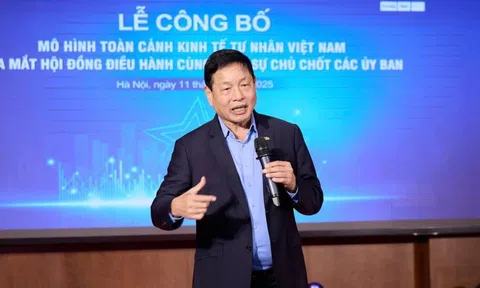 Doanh nghiệp tư nhân bàn chuyện 'công - tư kiến quốc'
