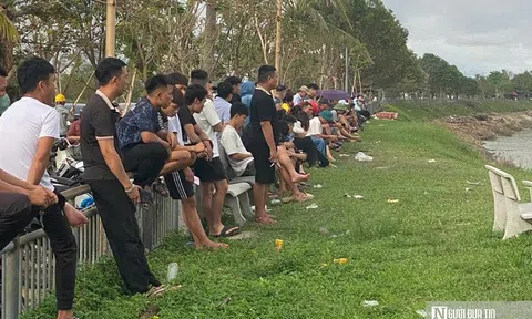 Hàng trăm người theo dõi tìm 3 bố con mất tích sông Lam