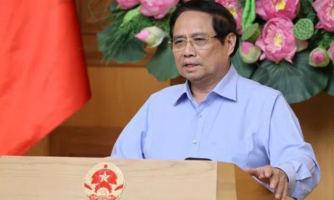 Thủ tướng: Không tạo "giấy phép con", giảm gánh nặng hành chính cho doanh nghiệp trong hoạt động hợp chuẩn, hợp quy