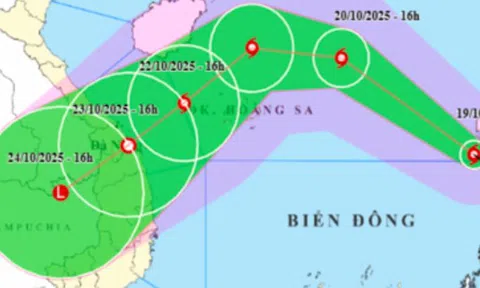 Bão Fengshen "Thần Gió" vào Biển Đông, khả năng mạnh lên cấp 11, giật cấp 13