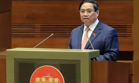 Thủ tướng: Kinh tế Việt Nam khẳng định đủ sức chống chịu trước các cú sốc bên ngoài, tăng trưởng cao hàng đầu thế giới