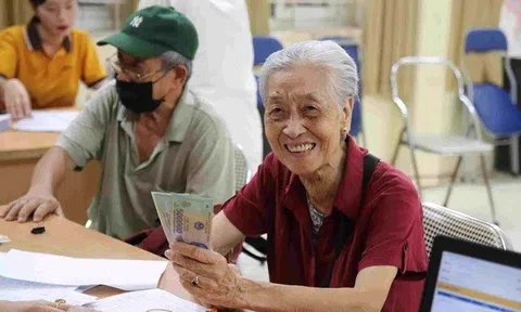 Tăng trợ cấp nghỉ hưu gấp 4 lần, ai được hưởng?