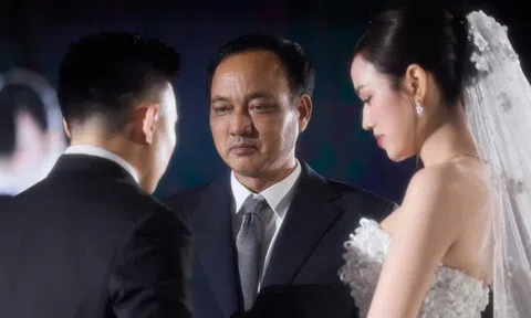 Doanh nhân Viết Vương thề nguyện nắm tay Đỗ Thị Hà đến hết cuộc đời