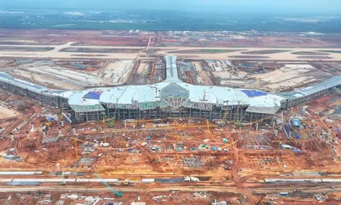 Đề xuất kết nối sân bay Tân Sơn Nhất - Long Thành bằng metro