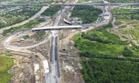 Vành đai 3 vẫn kịp thông xe dù gặp sự cố xô lệch