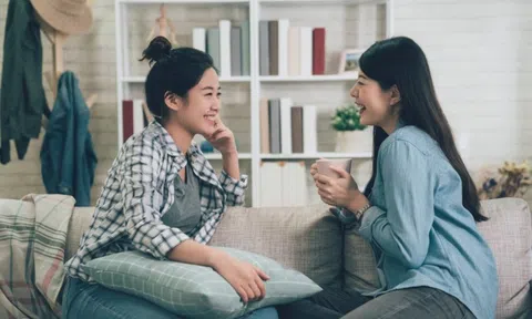 4 việc người EQ thấp thường làm ngay khi đến chơi nhà người khác