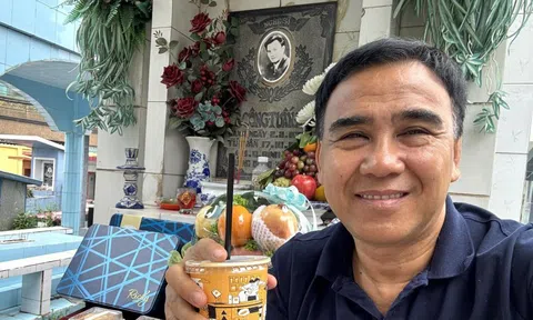 MC Quyền Linh, Phương Điền… thăm mộ Lê Công Tuấn Anh