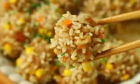 Trộn 4 nguyên liệu đơn giản rồi vo tròn và hấp: Ngon bất ngờ, thơm lừng dùng ăn sáng, trưa hay tối đều hợp