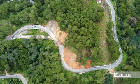 Cận cảnh sạt lở nghiêm trọng tại đèo D’Ran khiến giao thông trên Quốc lộ 20 tê liệt