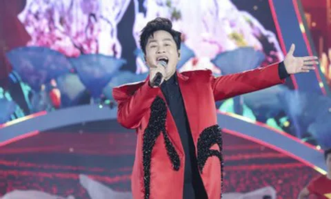 Ca sĩ Tùng Dương, Đức Phúc làm bùng nổ Hạ Long Concert 2025