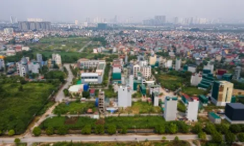 Hà Nội xem xét tăng giá đất, Hiệp hội Bất động sản đề nghị thận trọng