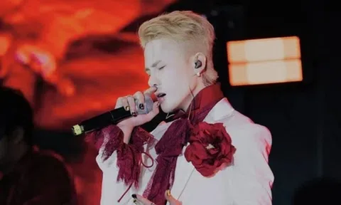 Jack tạm dừng hoạt động biểu diễn